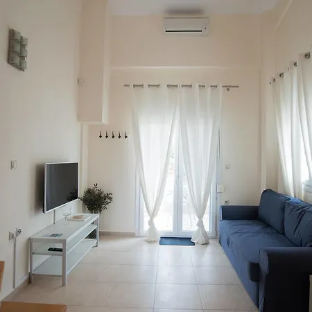 Bitzios Rent Nyaraló *