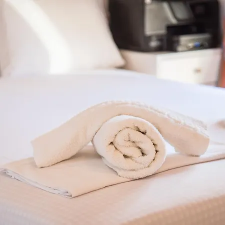 Bitzios Rent Nyaraló