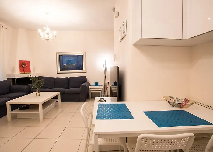 Bitzios Rent * Nikiti (Sithonia)