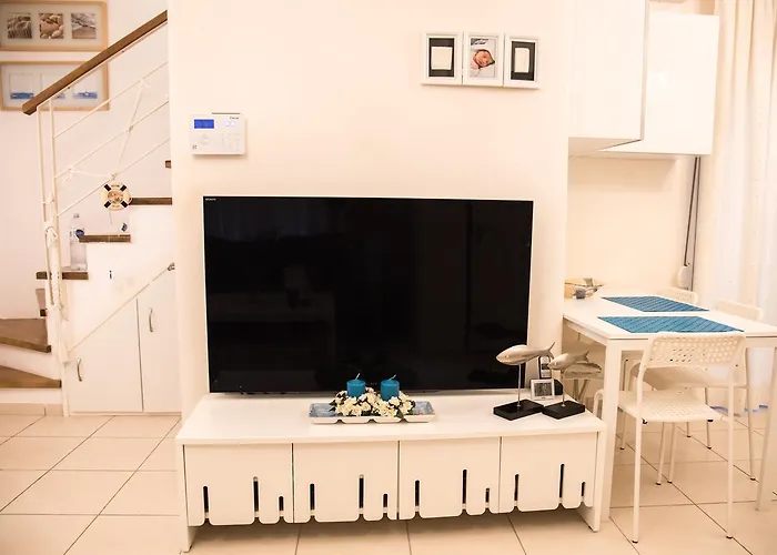 Bitzios Rent * Nikiti (Sithonia)