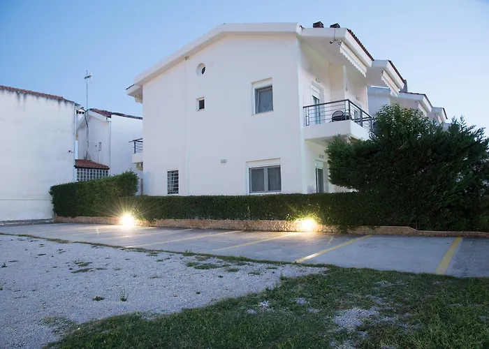 Bitzios Rent Vakantiehuis *