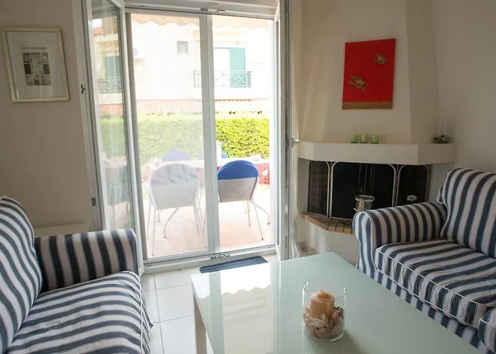 Bitzios Rent Nikiti (Sithonia)